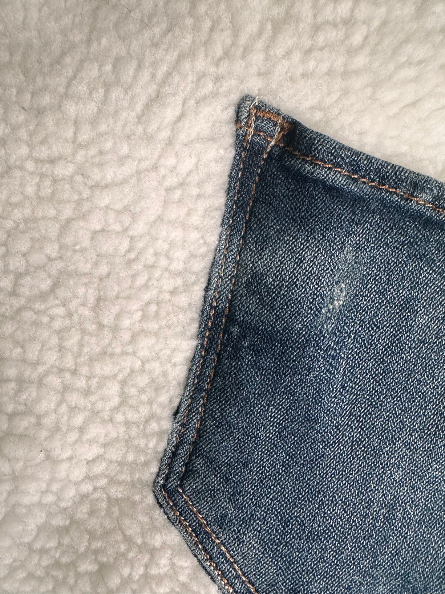 TRAPEZIO BORREGUITO BLANCO TEJANO