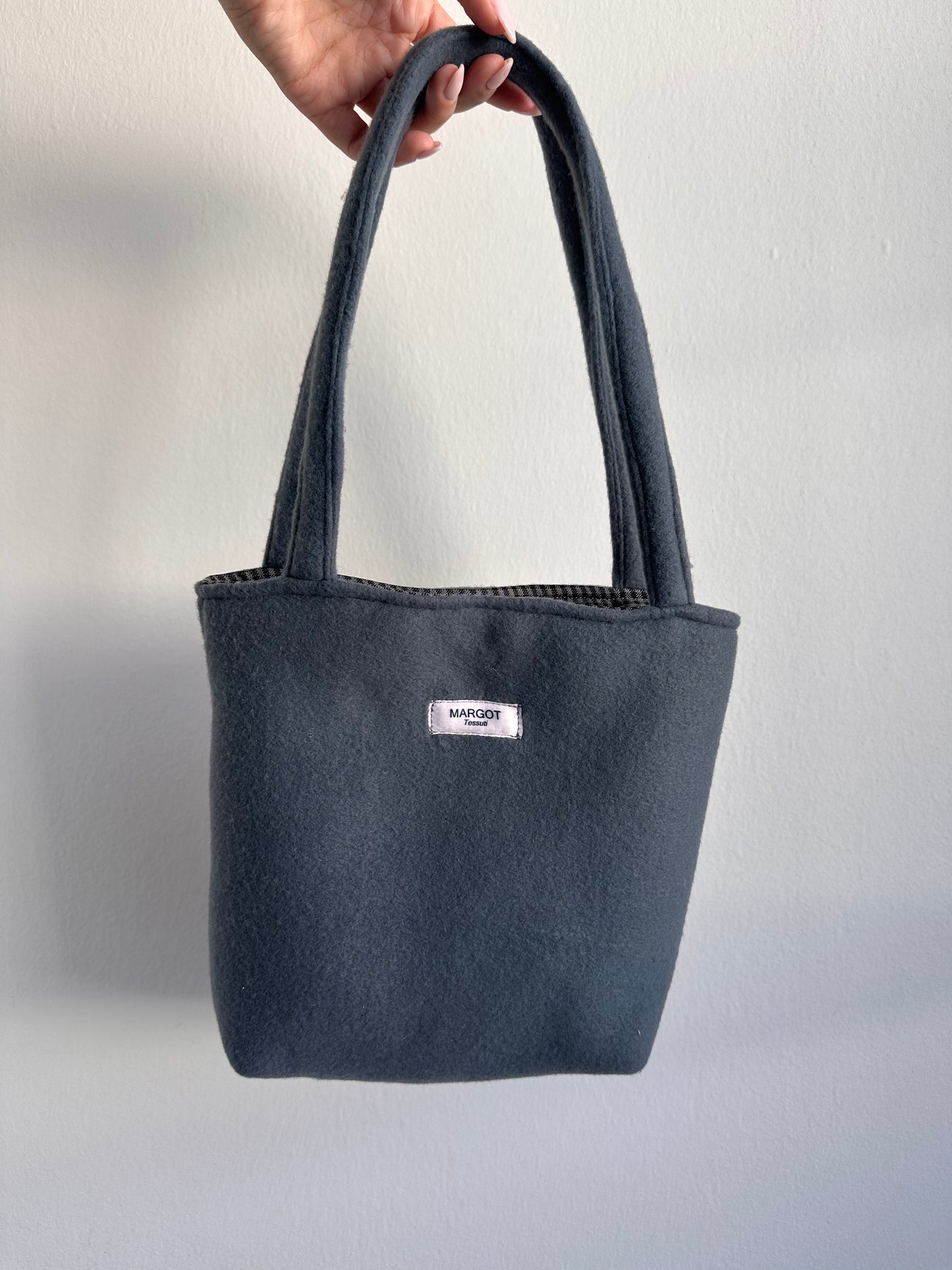MINI TOTE BAG GRIS OSCURO